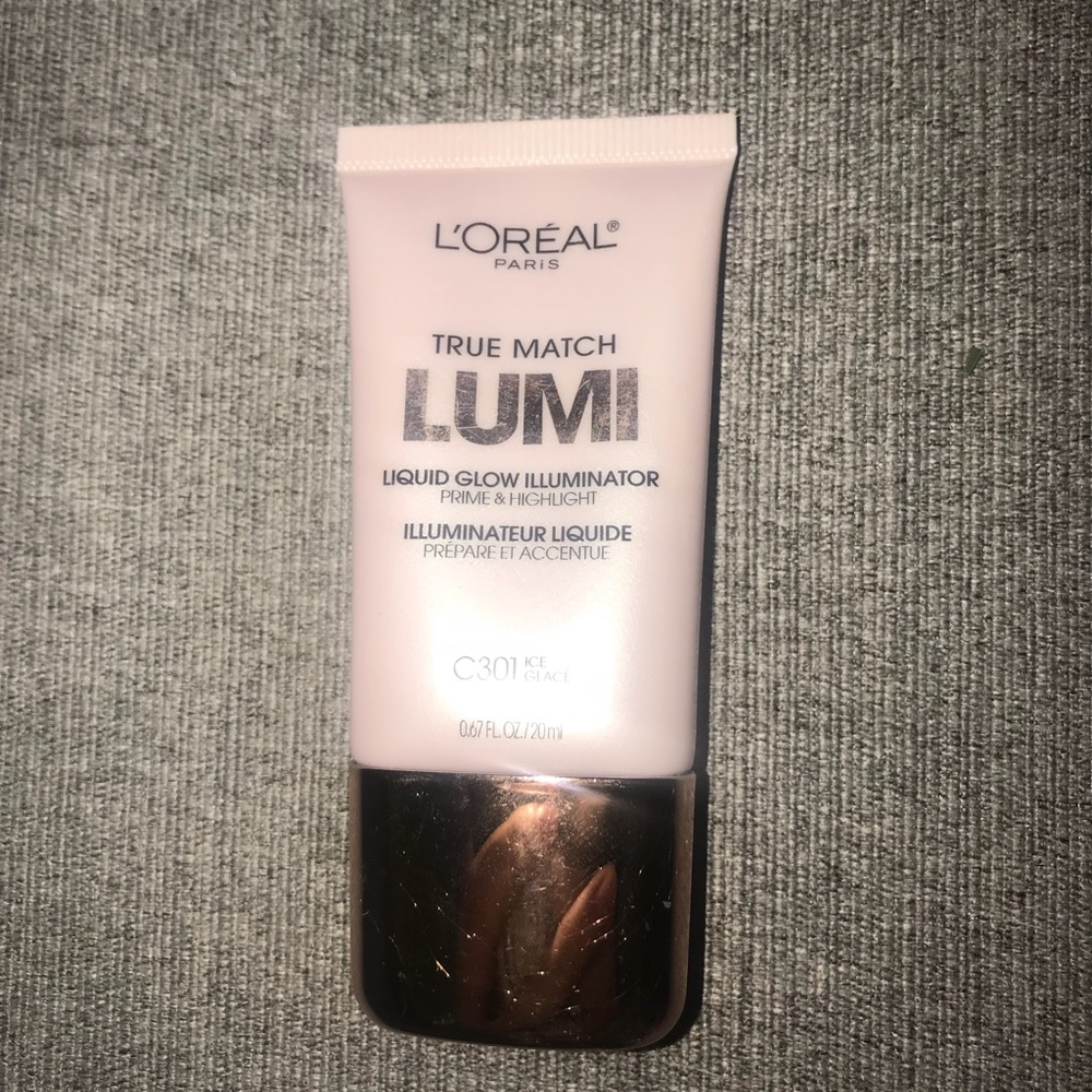 L’Oréal Paris Lumi Liquid Glow Illuminator
